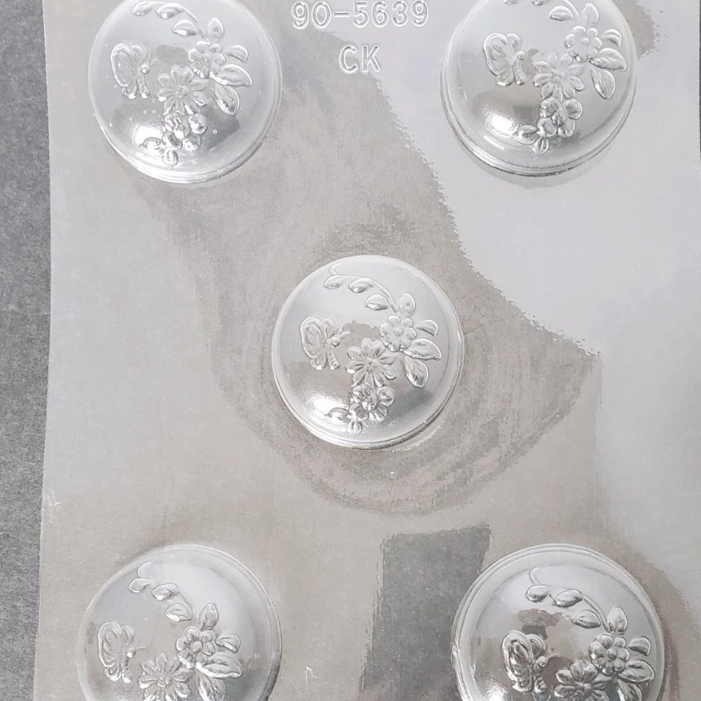 Flower Circle Chocolate Molds